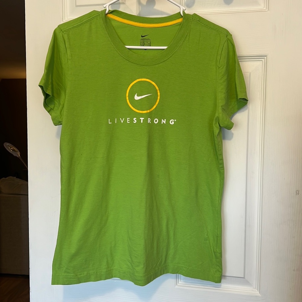 NIKE Women's Live Strong Tee Shirt